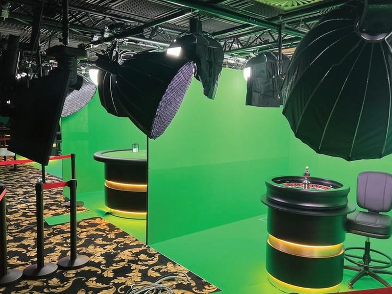 Live dealer studio
